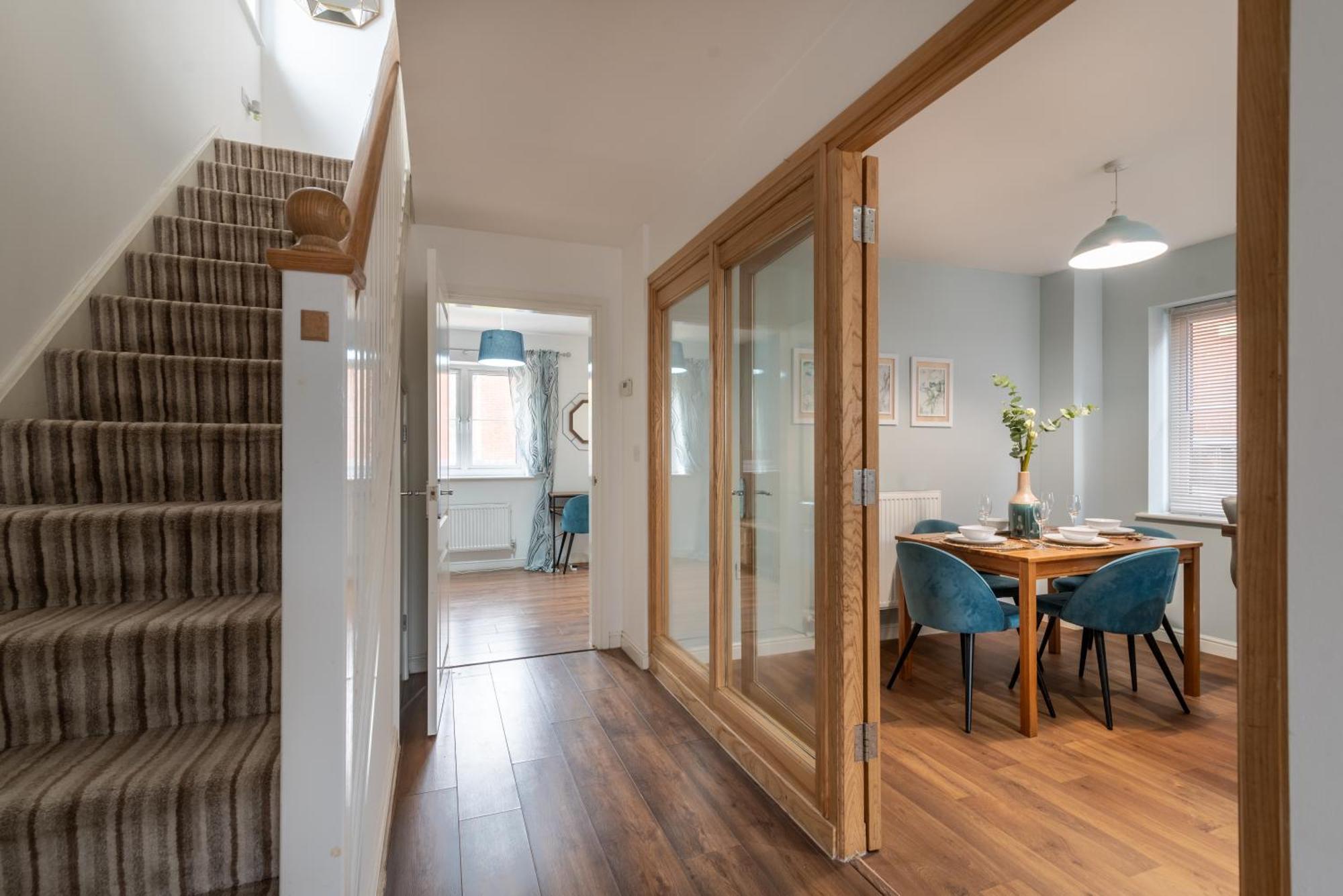 Prime Location 3 Bed House Villa Newport  Buitenkant foto