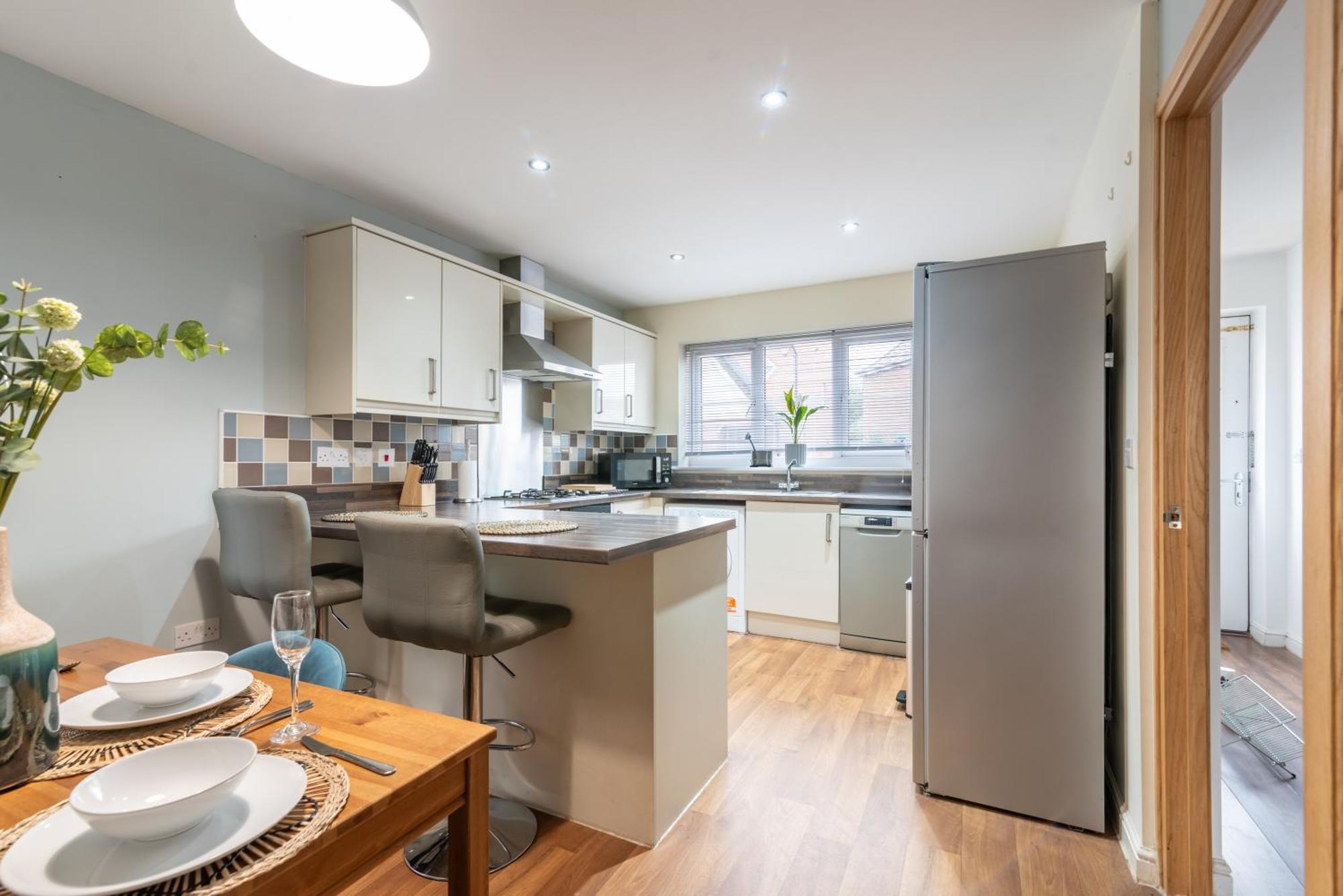 Prime Location 3 Bed House Villa Newport  Buitenkant foto